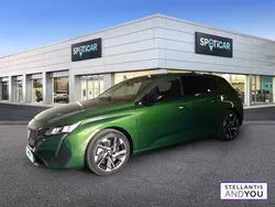 Vert Utilisé 2022 Peugeot 308 Allure Berline | 23 480 € (Super prix)