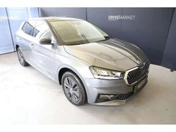 Gris Utilisé 2024 Skoda Fabia Selection Citadine | 22 041 € (Prix juste)