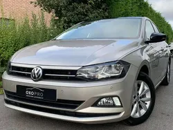Gris Utilisé 2018 VW Polo Highline Berline | 11 490 € (Prix juste)