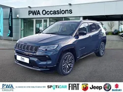 Noir Nouvelle 2024 Jeep Compass Summit SUV | 41 900 €