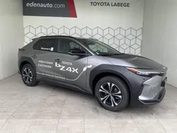Gris Utilisé 2023 Toyota bZ4X SUV | 33 142 € (Prix juste)