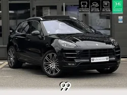 Noir Utilisé 2015 Porsche Macan Turbo Chrono SUV | 54 990 € (Prix juste)