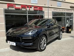 Bleu Utilisé 2020 Porsche Cayenne SUV | 69 990 € (Prix juste)