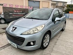 Bleu Utilisé 2010 Peugeot 207 Envy Berline | 5 890 € (Prix assez cher)