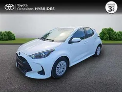 Utilisé 2022 Toyota Yaris Hybrid Berline | 17 980 € (Prix juste)