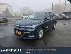 Bleu Utilisé 2025 VW Tiguan Life SUV | 39 989 € (Prix juste)