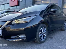 Noir Utilisé 2022 Nissan Leaf Acenta Citadine | 13 499 € (Prix juste)