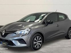Gris Utilisé 2023 Renault Clio V Equilibre Berline | 15 499 € (Prix juste)