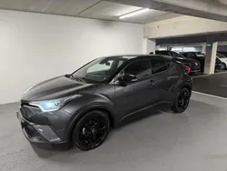 Vert Utilisé 2019 Toyota C-HR Edition SUV | 16 990 € (Prix juste)