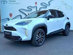 Utilisé 2025 Toyota Yaris Hybrid Sport | 33 490 € (Prix cher)