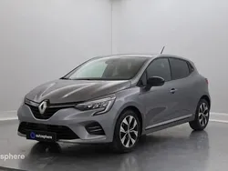 Utilisé 2023 Renault Clio V Evolution Berline | 16 499 € (Prix juste)
