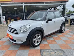 Blanc nevada / toit noir Utilisé 2013 Mini Cooper D Countryman SUV | 10 750 € (Prix juste)