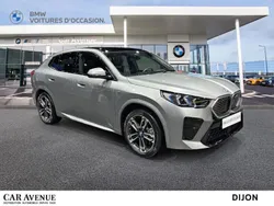 Skyscraper grey métallisé Utilisé 2024 BMW iX2 M Sport SUV | 48 900 € (Prix juste)