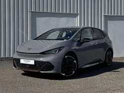 Gris Utilisé 2024 Cupra Born Citadine | 28 990 € (Prix assez cher)