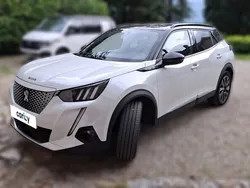 Blanc Utilisé 2020 Peugeot e-2008 GT SUV | 16 555 € (Bon prix)