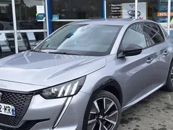 Utilisé 2020 Peugeot e-208 GT-line Citadine | 16 990 € (Prix cher)
