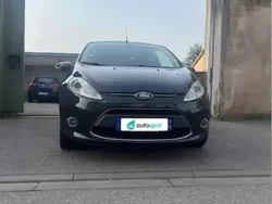 Utilisé 2012 Ford Fiesta Titanium Citadine | 5 690 € (Prix juste)