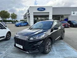 Noir Utilisé 2024 Ford Kuga ST-Line SUV | 28 990 € (Prix juste)