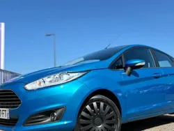 Bleu Utilisé 2015 Ford Fiesta Citadine | 7 990 € (Prix cher)