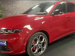 Rouge Occasion 2024 Alfa Romeo Tonale SUV | 30 990 € (Prix juste)