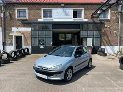 Gris Utilisé 2000 Peugeot 206 S16 Citadine | 12 900 €