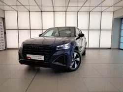 Bleu navarre métallisé Utilisé 2024 Audi Q2 Advanced Plus SUV | 39 900 €