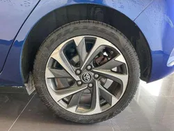 Utilisé 2018 Toyota Auris Hybrid | 16 490 € (Prix juste)