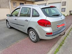 Argent Utilisé 2009 Renault Clio II Exception Berline | 1 490 €