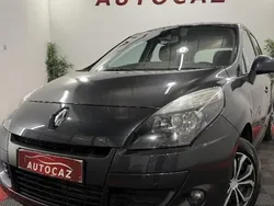 Utilisé 2010 Renault Scénic III Dynamique Monospace | 7 990 € (Prix juste)