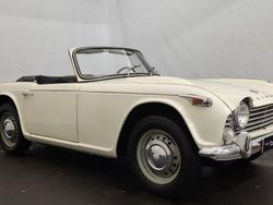Occasion 1966 Triumph TR4 Cabriolet | 37 500 €