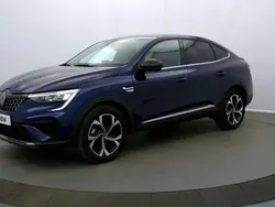 Bleu Utilisé 2024 Renault Arkana Techno SUV | 25 800 € (Prix juste)