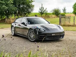 Gris Utilisé 2018 Porsche Panamera 4 Sport Turismo Berline | 64 990 €