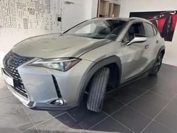 Noir Utilisé 2023 Lexus UX 250h SUV | 26 990 € (Prix juste)