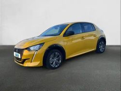 Jaune Utilisé 2022 Peugeot e-208 Style Citadine | 14 990 € (Prix juste)