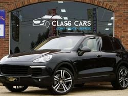 Noir Utilisé 2016 Porsche Cayenne SUV | 35 990 € (Prix juste)