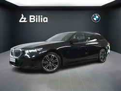 Noir Utilisé 2024 BMW 520 Sport Line Break | 61 434 € (Prix cher)