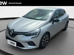 Dore Utilisé 2023 Renault Clio V Techno Berline | 16 399 € (Prix juste)