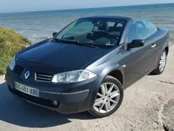 Gris Utilisé 2005 Renault Mégane Cabriolet Authentique Cabriolet | 3 200 €