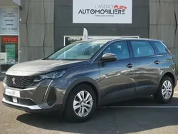 Gris Utilisé 2021 Peugeot 5008 Active Monospace | 24 490 € (Prix juste)