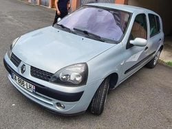 Occasion 2003 Renault Clio II Expression Berline | 2 750 € (Prix juste)