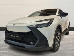 Blanc Utilisé 2025 Toyota C-HR Design SUV | 37 990 €