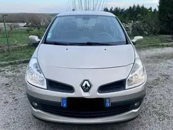 Utilisé 2006 Renault Clio II Luxe Berline | 5 700 € (Prix cher)