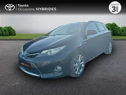 Utilisé 2015 Toyota Auris Hybrid Berline | 12 990 € (Prix juste)