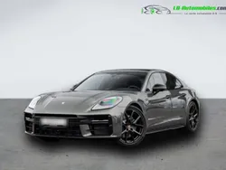 Porsche Panamera 4