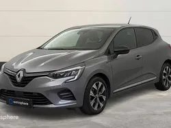 Gris Utilisé 2023 Renault Clio V Evolution Berline | 14 999 € (Prix juste)