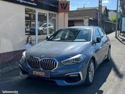 Gris Utilisé 2019 BMW 118 Luxury Line Citadine | 23 490 € (Prix juste)