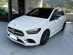 Blanc Utilisé 2019 Mercedes B200 AMG line Monospace | 22 900 € (Prix juste)