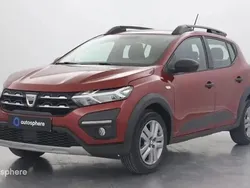 Rouge Utilisé 2021 Dacia Sandero Essentiel Citadine | 13 299 € (Prix juste)