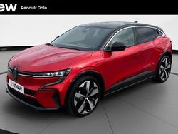 Rouge Utilisé 2022 Renault Mégane Techno Berline | 22 990 € (Prix juste)