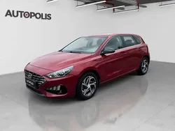 Rouge Utilisé 2021 Hyundai i30 Berline | 19 490 € (Bon prix)